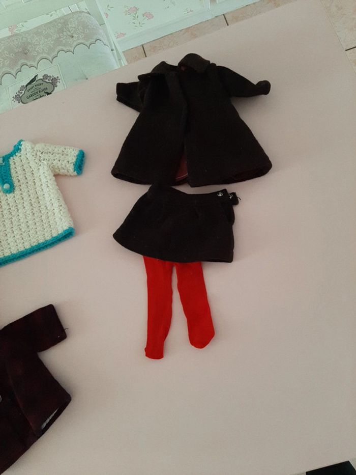 Lot vêtements poupée 40cm environ - photo numéro 5
