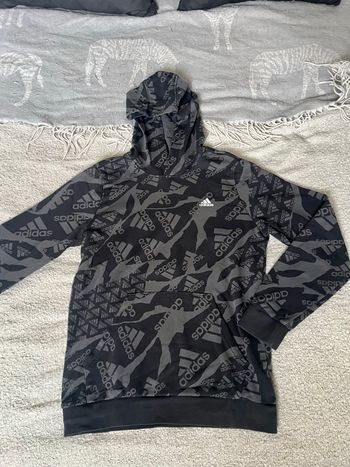 Pull adidas