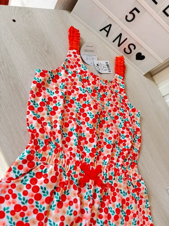 Superbe combi short Okaïdi 5 ans neuve - photo numéro 2