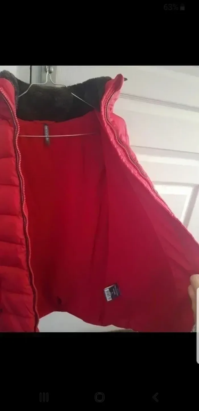 Doudoune rouge - photo numéro 4
