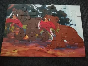 Boîte de 2 puzzles brother bear ours