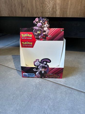 Display vide Rivalités Destinées EV10 écarlate et violet (mewtwo, ho oh) fr