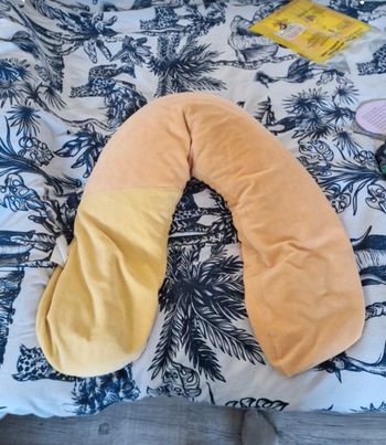 2 coussins d'allaitement