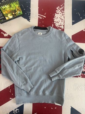 Sweat C.P Company taille xs bleu clair