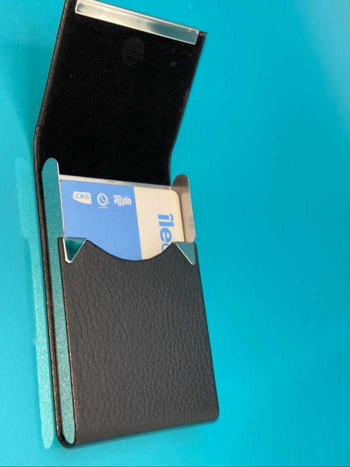 Porte carte cuir magnétique - photo numéro 4
