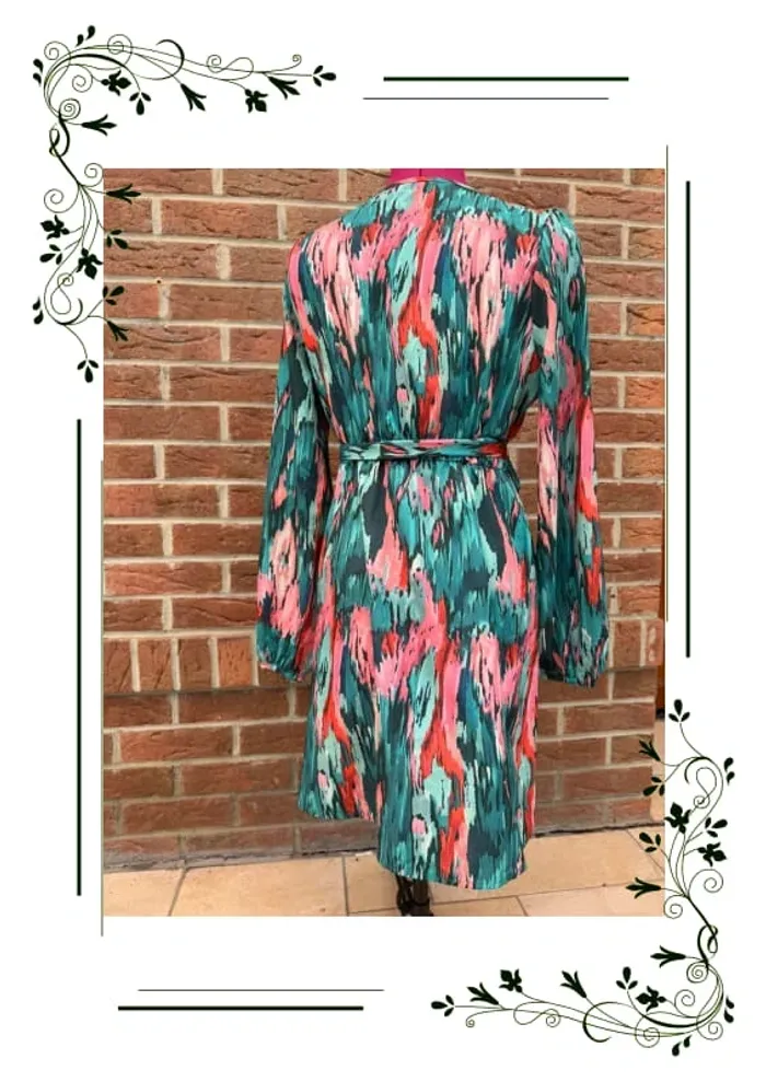 SHEIN Robe imprimée manches longues  bouffantes ceinturée - photo numéro 2