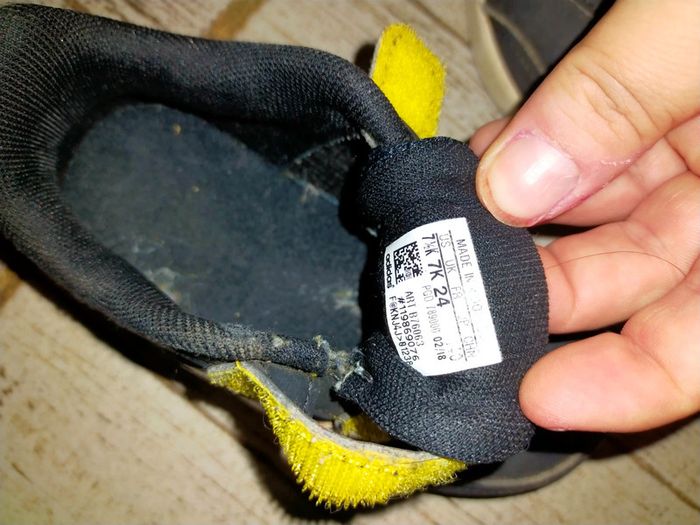 Basket adidas taille 24 - photo numéro 8