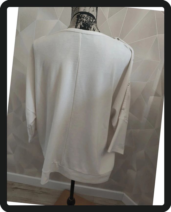Pull blanc - photo numéro 3