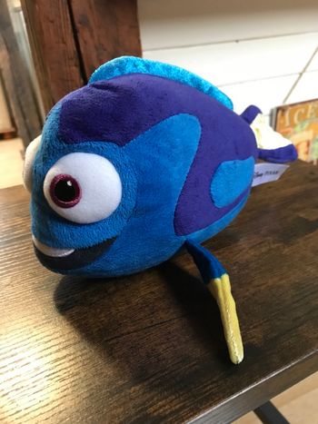 Peluche Disney Pixar Nemo Dory