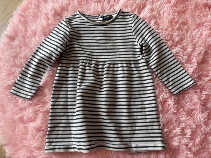 Robe rayée bébé fille