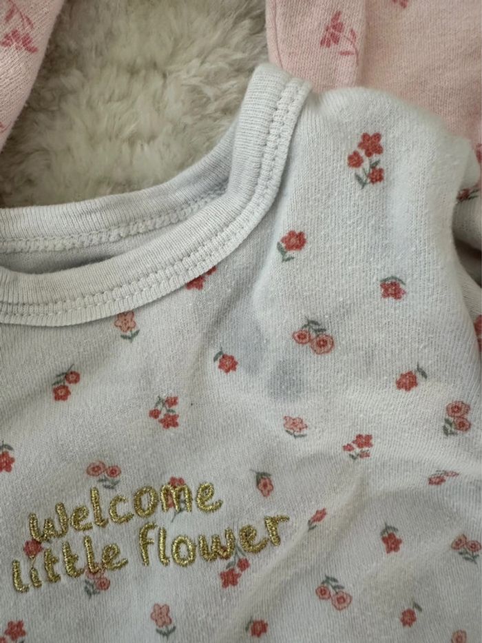 Lot de 4 pyjamas | Taille 6 mois - photo numéro 4