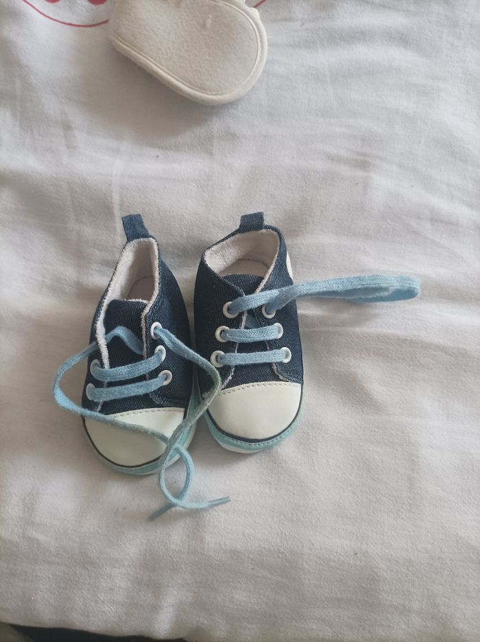 Basket bébé 6/9mois