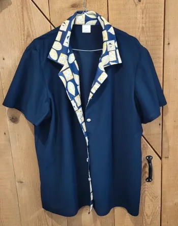 Chemise femme vintage marine col imprimé géométrique – T.52 - Très bon état