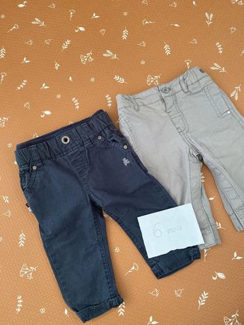 Lot 2 pantalons 6 mois