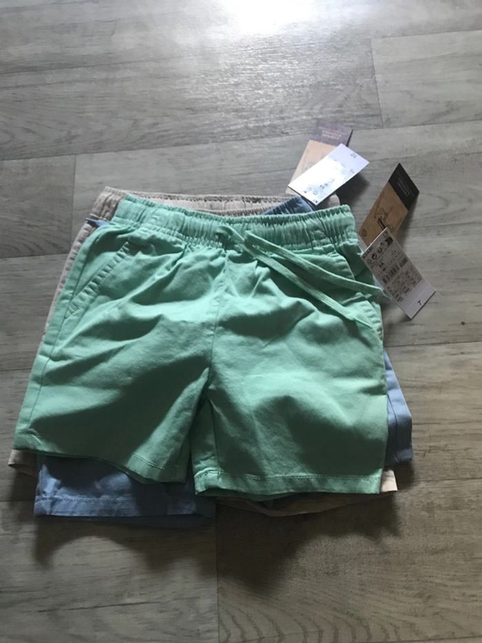Lot short kiabi 5 ans - photo numéro 3