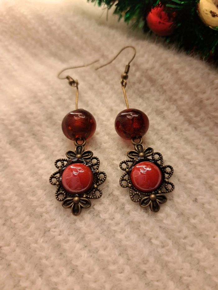 Boucles d'oreilles pendante rouge bronze - photo numéro 7