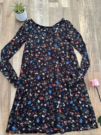 - Robe Pull & Bear  (Flo) - Taille 34 / XS - Très Bon état