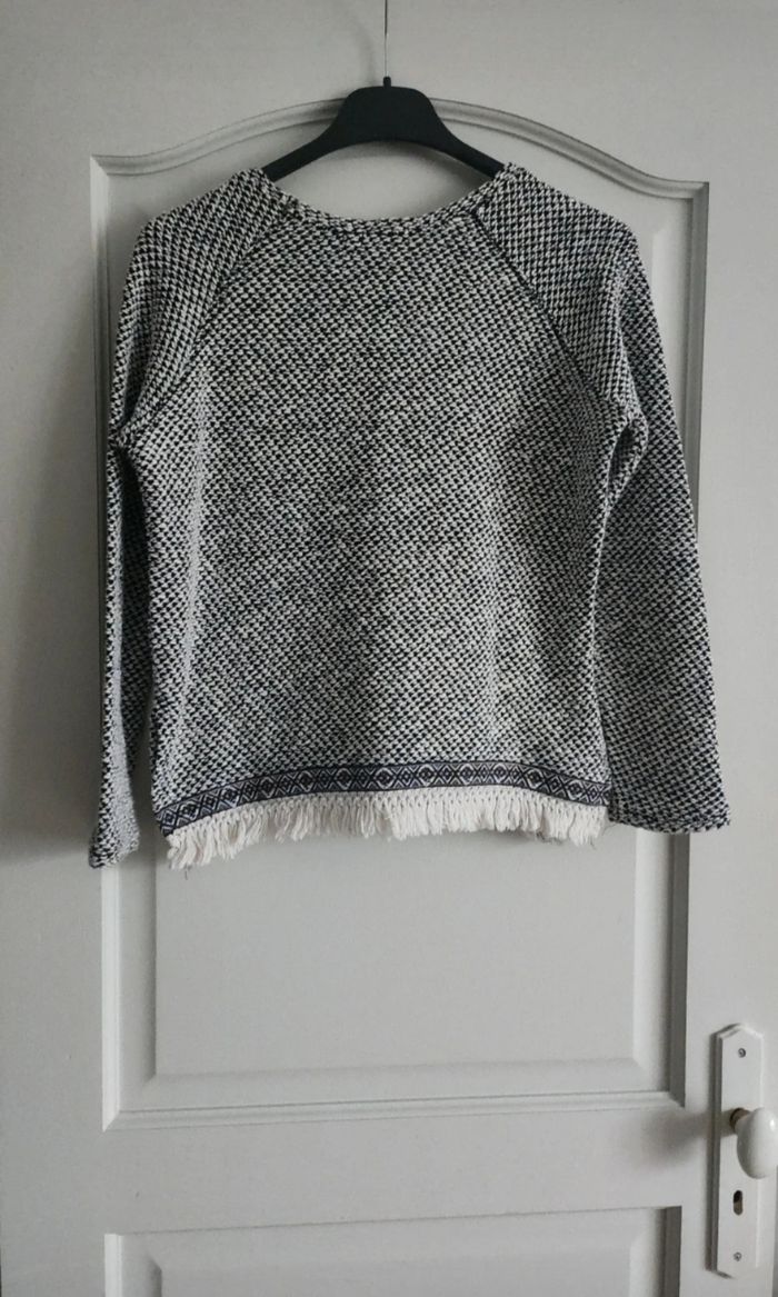 Pull Bershka - photo numéro 1