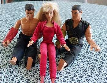 2 action man et 1 barbie 
