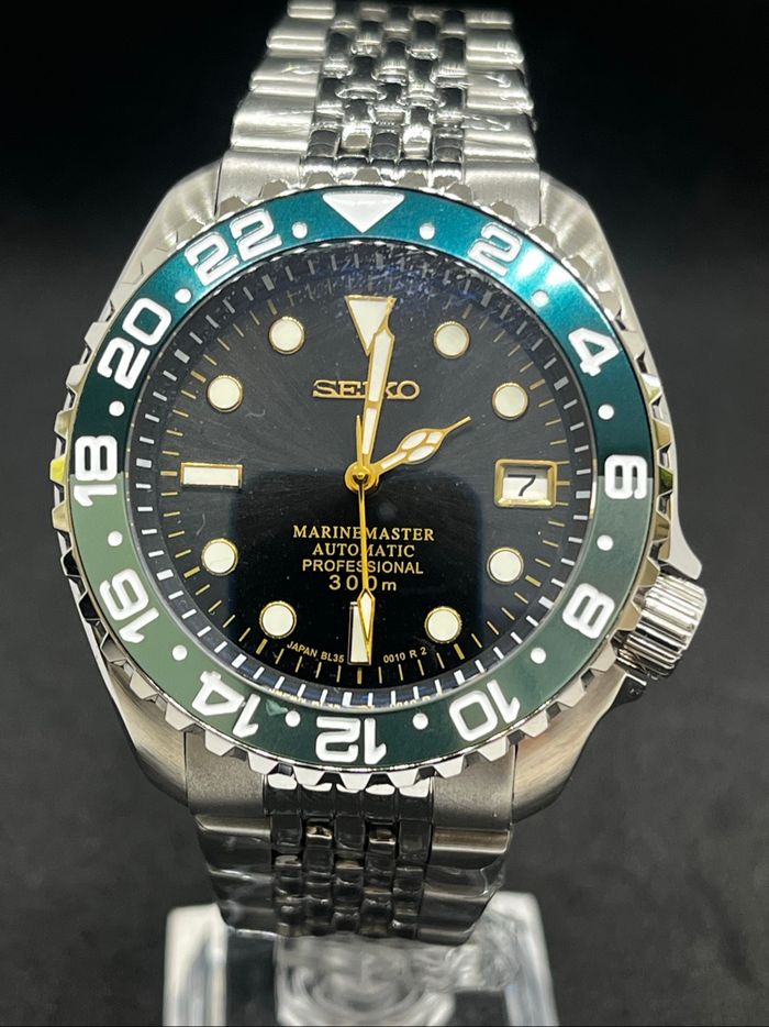 Montre custom 42 mm automatique verre saphir - photo numéro 4