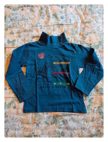 Sous pull Disney cars 4 ans.