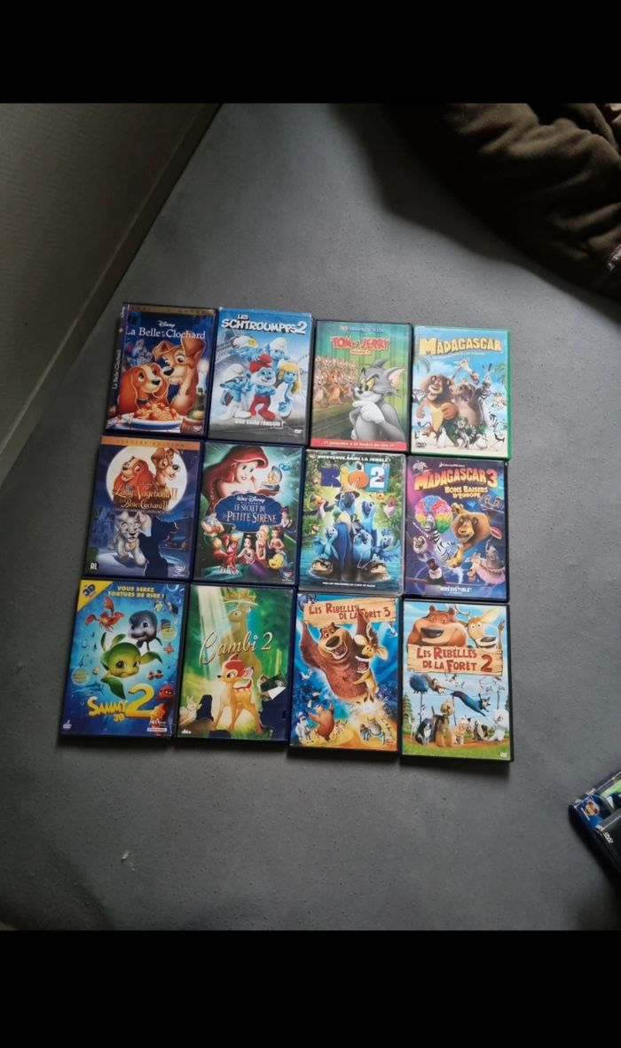 Lot de dvd - photo numéro 2