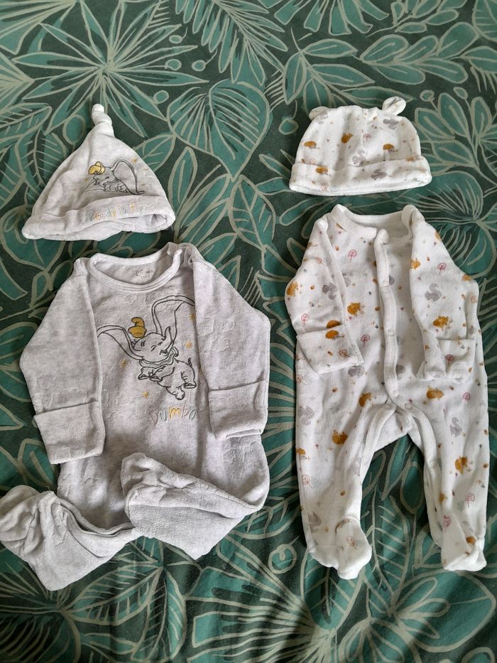 Lot- Pyjama Dumbo et Pyjama forêt