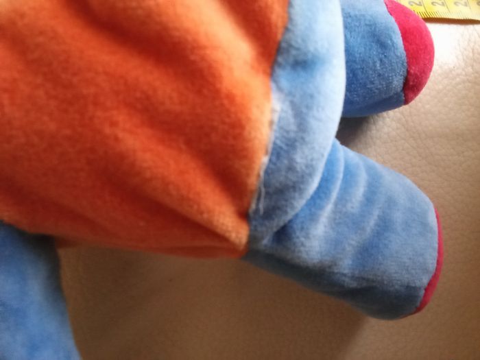 Ours tête jaune doudou bras bleu corps rouge  / orange  en posture debout peluche ourson vintage doudou ancien - photo numéro 5