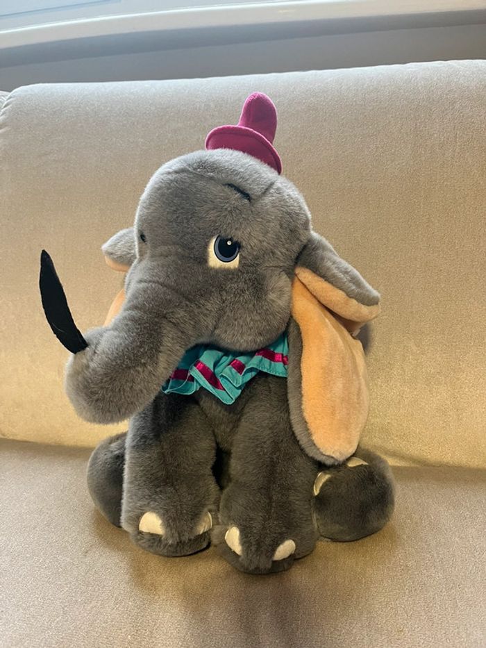 Peluche dumbo neuve