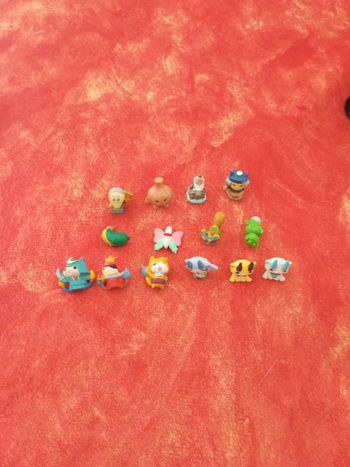 Lot de 14 figurines yo Kaï yo-kaï watch