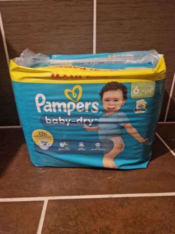 78 couches taille 6 pampers