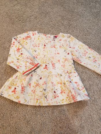 Haut fille 23 mois TBE