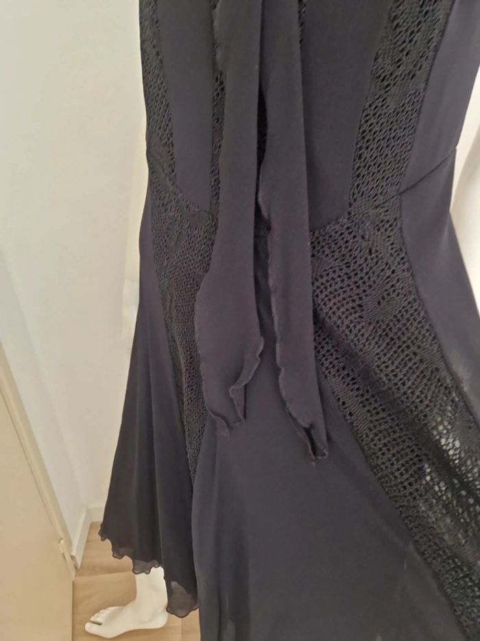 Robe en dentelle noire 💣 - photo numéro 17
