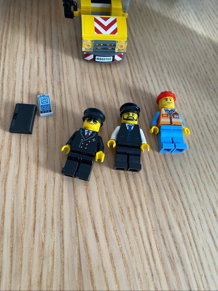 Lego 60102 le service VIP de l’aéroport - photo numéro 2
