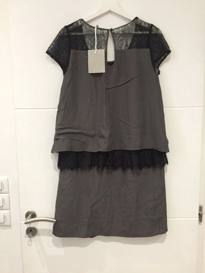 Robe neuve chic avec etiquette T 38 M