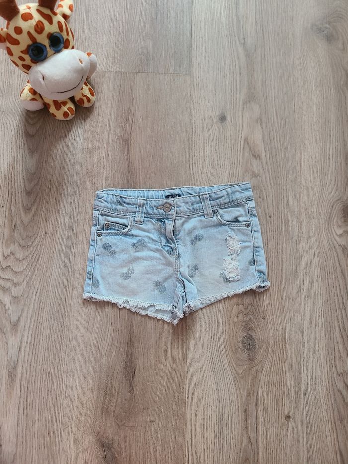 Short 4 ans - photo numéro 2