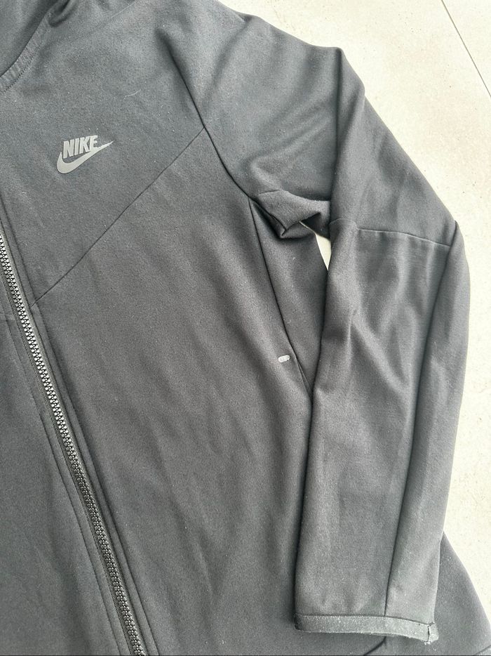 Veste à capuche Nike noire taille S🧥 - photo numéro 3