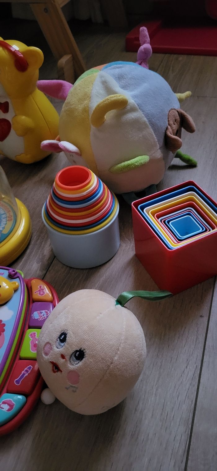 Lot jouets bébé - photo numéro 4