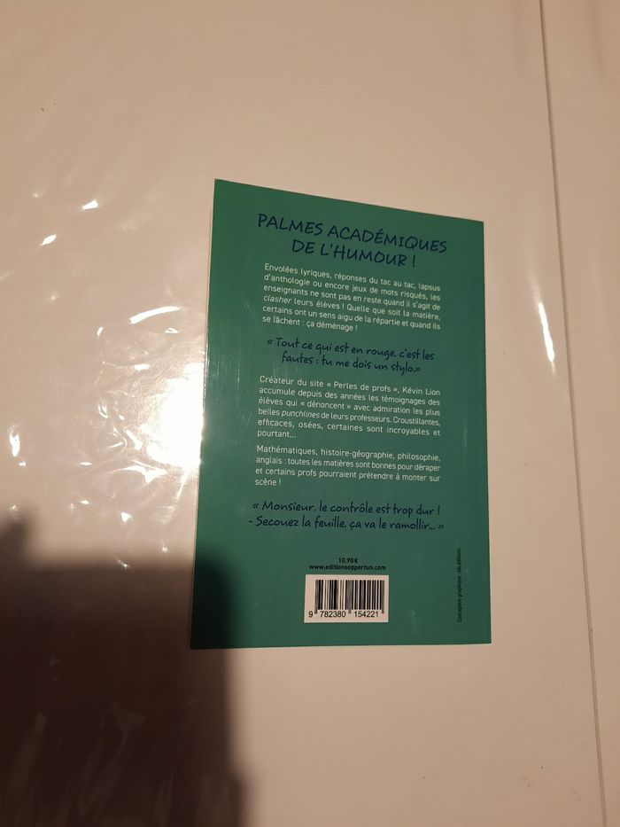 Livre: Profs casse-couilles de Kévin Lion - photo numéro 2