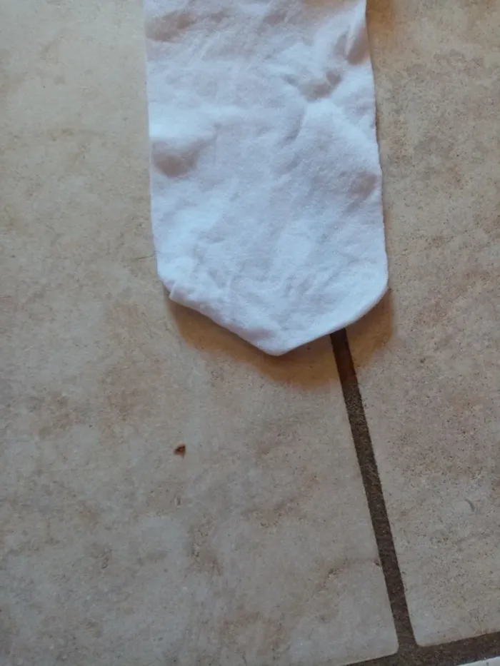 Collant fin taille 31/34, neuf sans étiquette - photo numéro 2