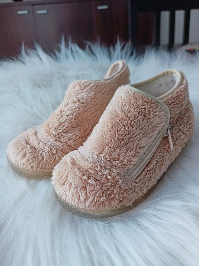 Petit chaussons corail p23 - photo numéro 6