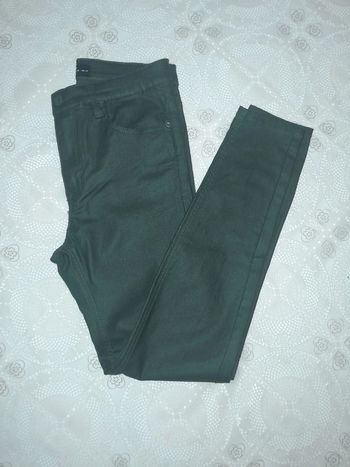 Pantalon similicuir taille haute Stradivarius taille 38 🌹