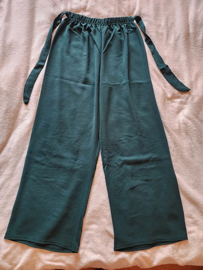 Pantalon à jambes larges / palazzo vert sapin TU 36/40 - photo numéro 4