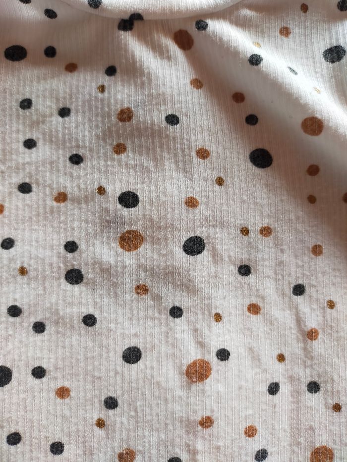 Haut fille - photo numéro 2