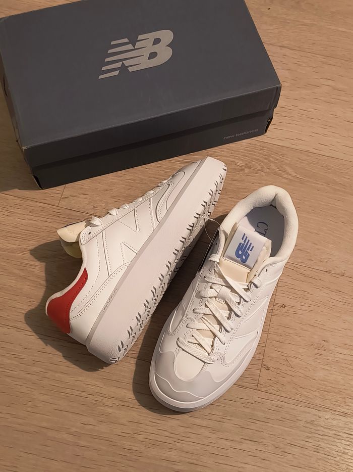 Chaussures plateforme New Balance taille 40.5 neuves - photo numéro 5