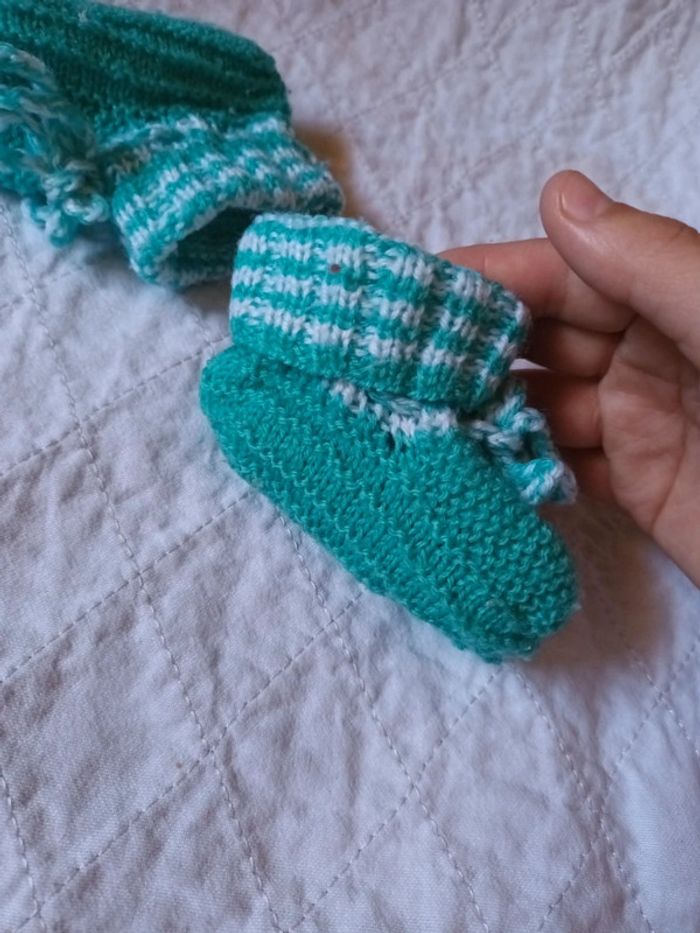 Chaussons brodés - photo numéro 3