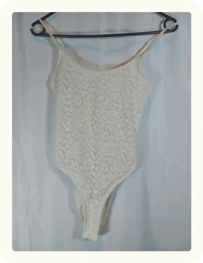 Body dentelle blanche