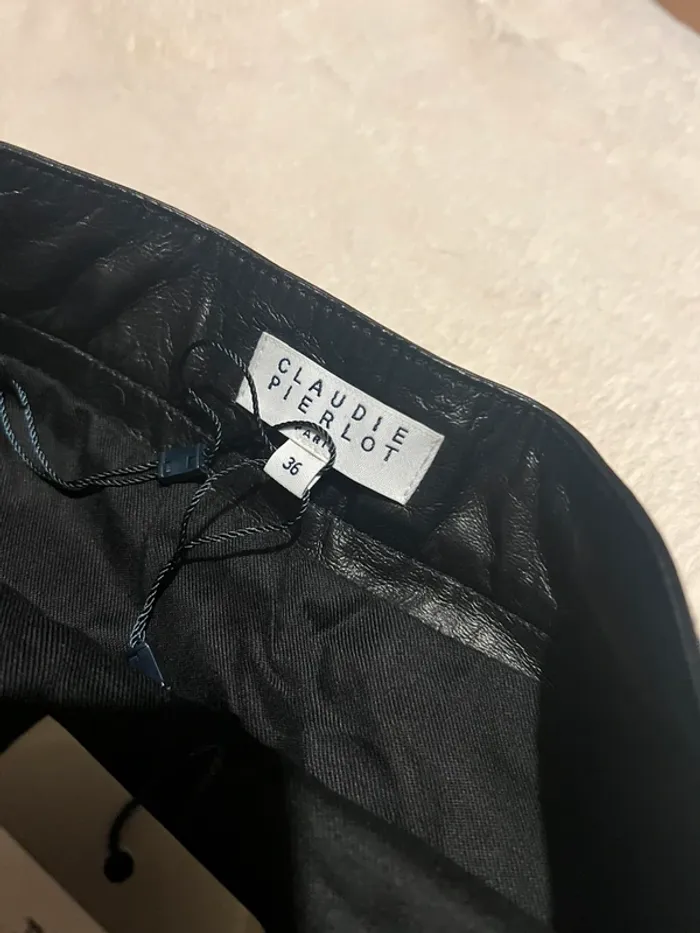 Jupe en cuir Claudie Pierlot - photo numéro 4