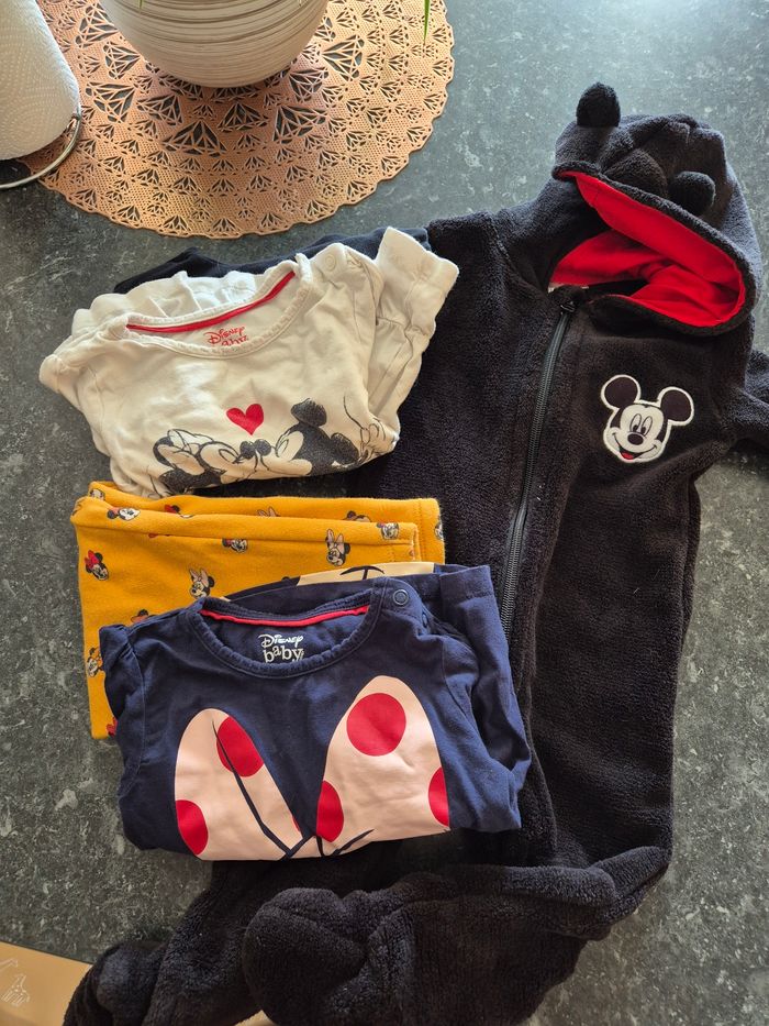 Lot pyjama