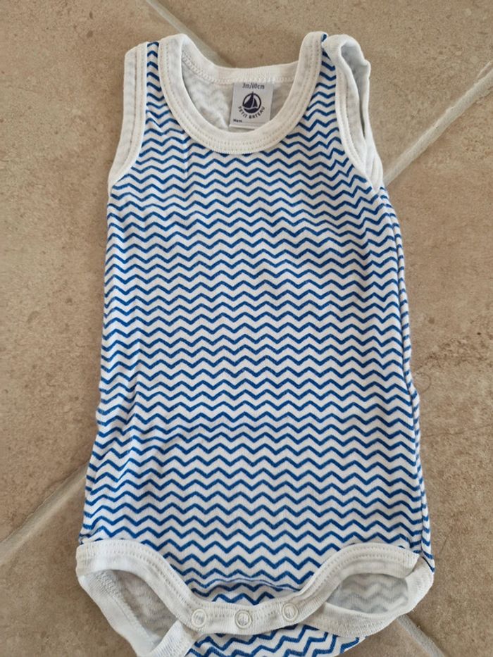 Lot de 8 bodies sans manches bébé garçon 3 mois - photo numéro 2